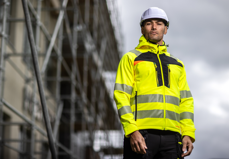 Hi Vis PW DX475 Softshell with Hood